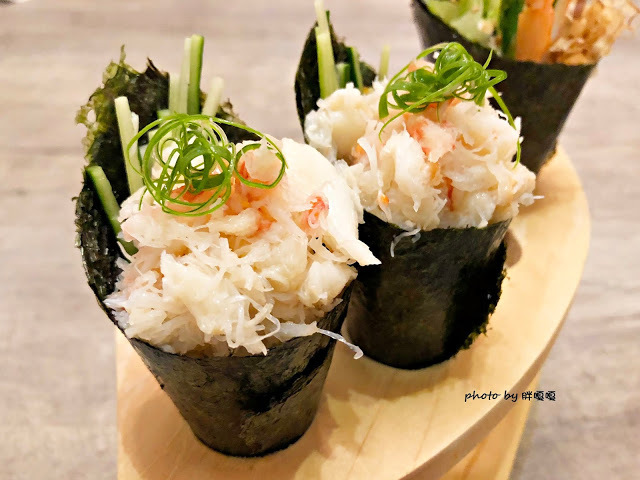 【台中 南屯】手信大佬日本料理🍣🍤🍥前身為還可以,現為大氣寬敞大店面,用餐環境舒服,多人聚餐合適,食材新鮮,料理好吃沒話說,價格合理,還有超好吃玉子燒及巨無霸一夜干😋😋😋(內附詳細菜單)