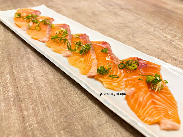 【台中 南屯】手信大佬日本料理🍣🍤🍥前身為還可以,現為大氣寬敞大店面,用餐環境舒服,多人聚餐合適,食材新鮮,料理好吃沒話說,價格合理,還有超好吃玉子燒及巨無霸一夜干😋😋😋(內附詳細菜單)