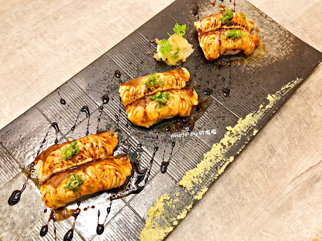 【台中 南屯】手信大佬日本料理🍣🍤🍥前身為還可以,現為大氣寬敞大店面,用餐環境舒服,多人聚餐合適,食材新鮮,料理好吃沒話說,價格合理,還有超好吃玉子燒及巨無霸一夜干😋😋😋(內附詳細菜單)