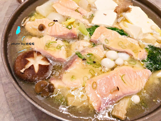 【台中 南屯】手信大佬日本料理🍣🍤🍥前身為還可以,現為大氣寬敞大店面,用餐環境舒服,多人聚餐合適,食材新鮮,料理好吃沒話說,價格合理,還有超好吃玉子燒及巨無霸一夜干😋😋😋(內附詳細菜單)