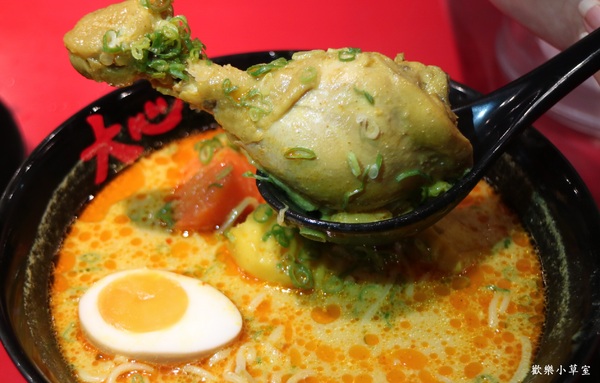 瓦城大心新泰式麵食(台中勤美店)：【台中美食】瓦城大心新泰式麵食@台中勤美店(純紀錄)