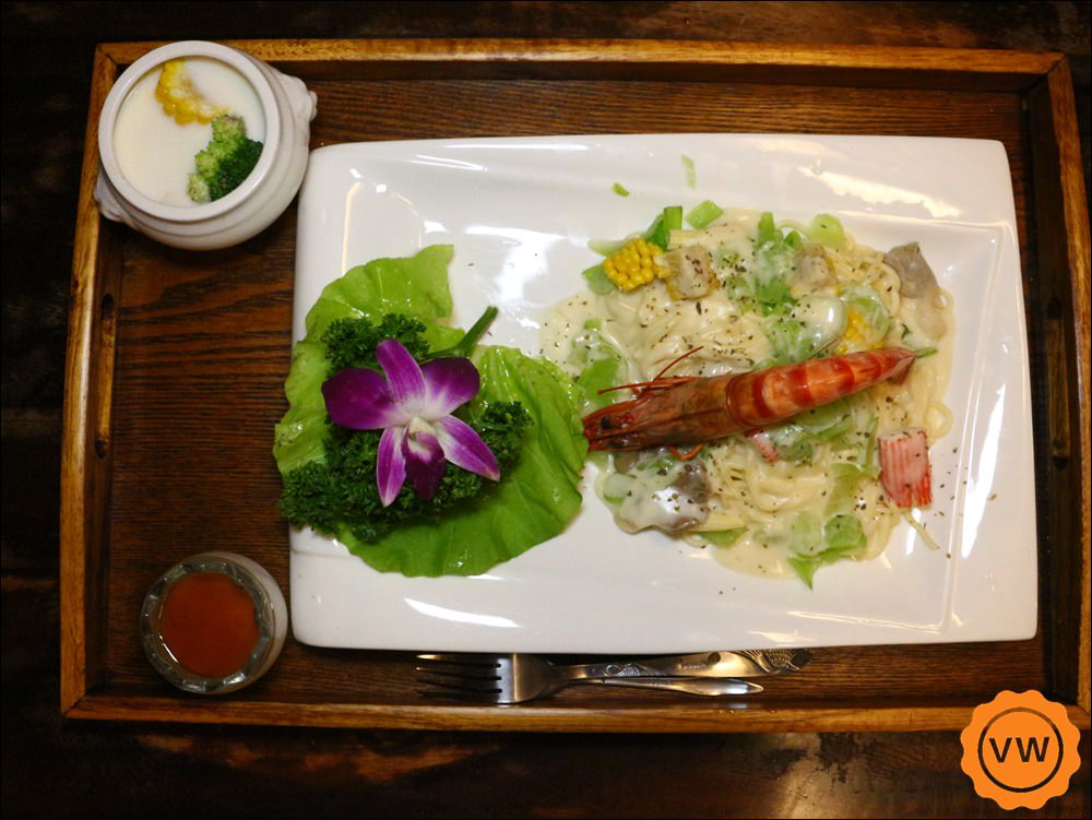 嘉義美食│朴子火鍋│嘉義特色餐廳-采荷居人文茶館