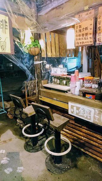 27544714_1767994779898870_259398237162575602_n