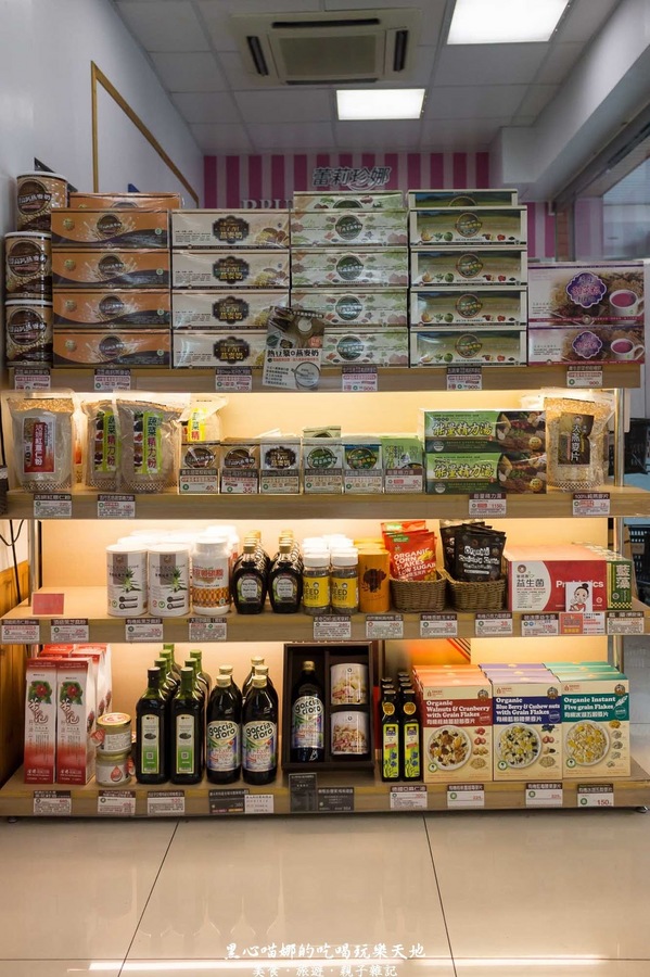 馬可先生：2018農曆春節伴手禮盒推薦︱馬可先生春節禮盒　大人小孩都愛的鳳梨酥、燕麥餅乾、黑麥雜糧捲Mr.Mark Bakery