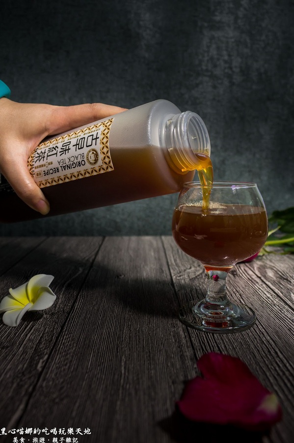 馬可先生：2018農曆春節伴手禮盒推薦︱馬可先生春節禮盒　大人小孩都愛的鳳梨酥、燕麥餅乾、黑麥雜糧捲Mr.Mark Bakery