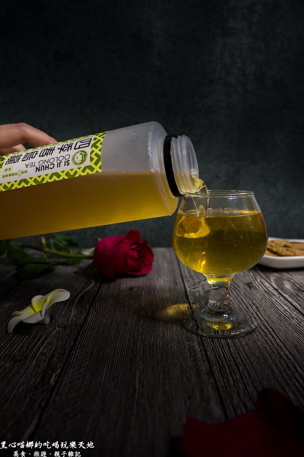 馬可先生：2018農曆春節伴手禮盒推薦︱馬可先生春節禮盒　大人小孩都愛的鳳梨酥、燕麥餅乾、黑麥雜糧捲Mr.Mark Bakery