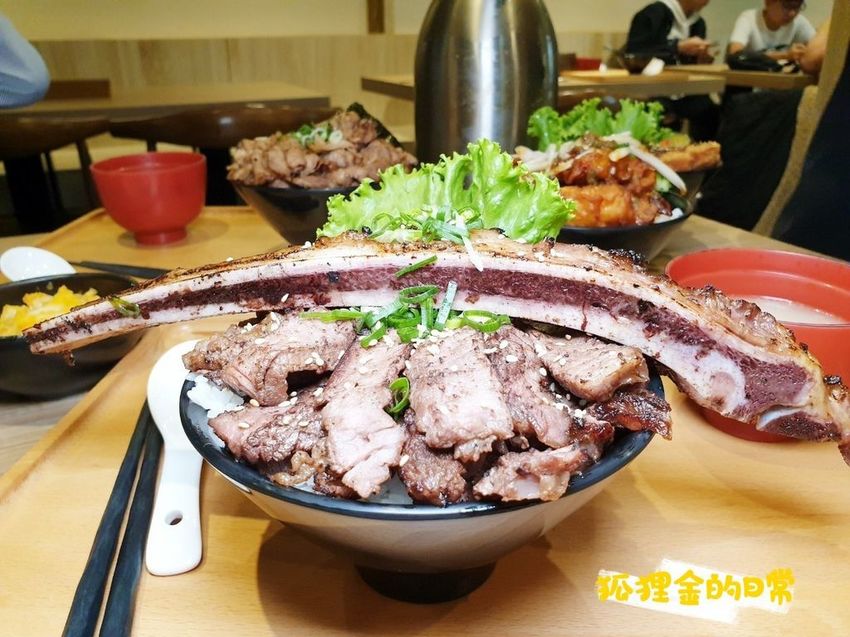 牛丁次郎坊_狐狸金的日常_191115_0011_0.jpg 牛丁次郎坊_狐狸金的日常_191115_0011_0.jpg