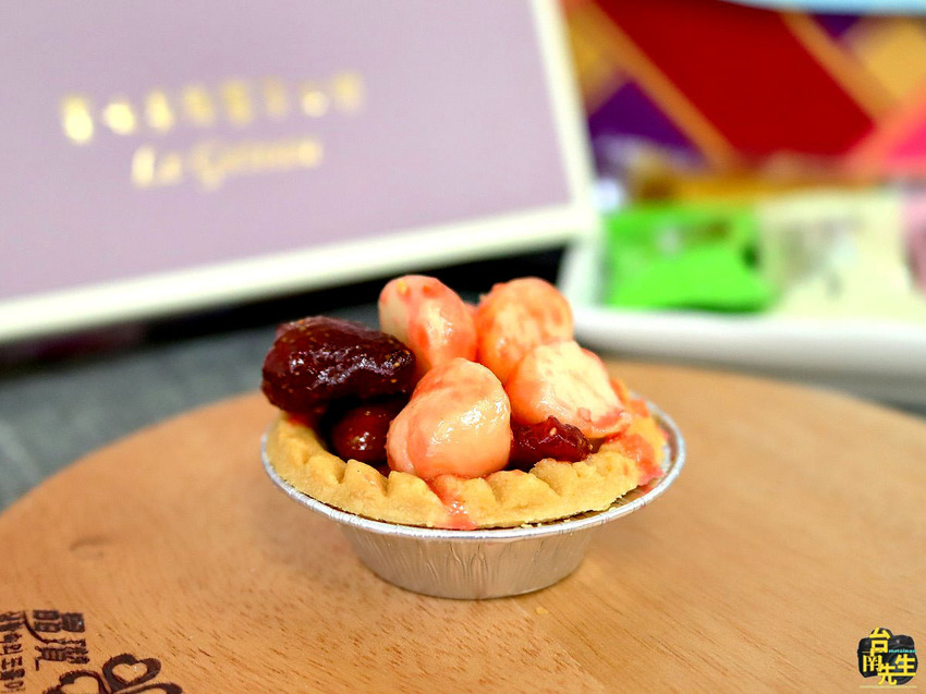 台南過年送禮／一週只營業三天／年節限定商品一年只賣1個月／限量供應錯過等明年／提前預購享優惠／五星級主廚獨家研發創新口味／老闆凍漲回饋顧客超佛心