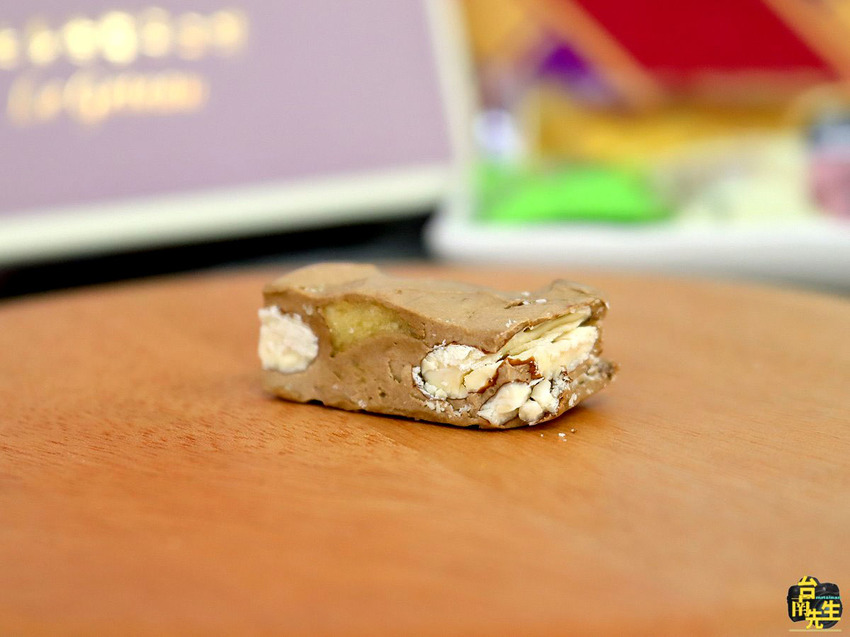 台南過年送禮／一週只營業三天／年節限定商品一年只賣1個月／限量供應錯過等明年／提前預購享優惠／五星級主廚獨家研發創新口味／老闆凍漲回饋顧客超佛心