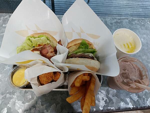 天母｜【茉莉漢堡Mary‘s Hamburger】來天母必吃