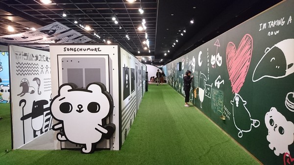 爽啾貘的黑白想特展(高雄夢時代)：高雄夢時代~爽啾貘的黑白想特展~可愛場景萌翻天~好拍到嫑嫑~超適合親子同遊~