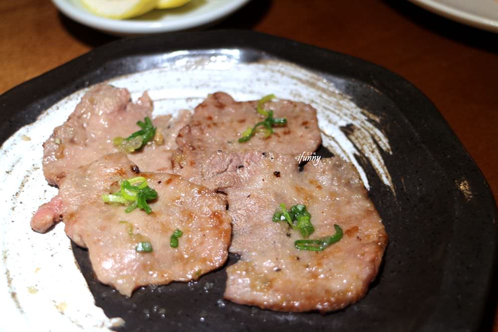 [忠孝敦化站]まるみち丸道燒肉台北店~超威的次世代橫隔膜 - ifunny 艾方妮的遊樂場