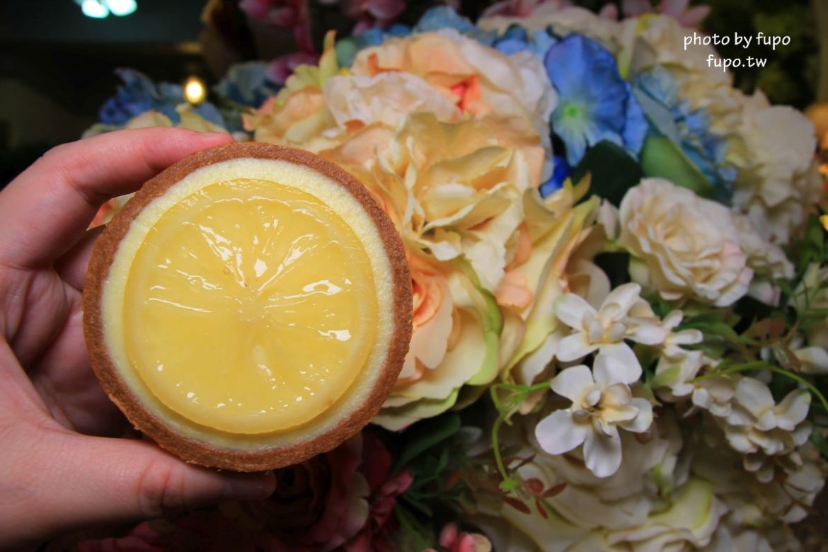 極機密甜點(沒有招牌沒有目錄),隱藏在花店裡的美好滋味~在充滿花香的地方享用甜點,拍照也超級美的阿(IG客必訪)-嘉義康樂街綠鄉花藝烘焙手工製作