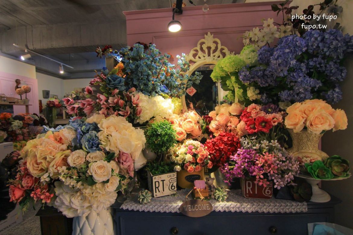 極機密甜點(沒有招牌沒有目錄),隱藏在花店裡的美好滋味~在充滿花香的地方享用甜點,拍照也超級美的阿(IG客必訪)-嘉義康樂街綠鄉花藝烘焙手工製作