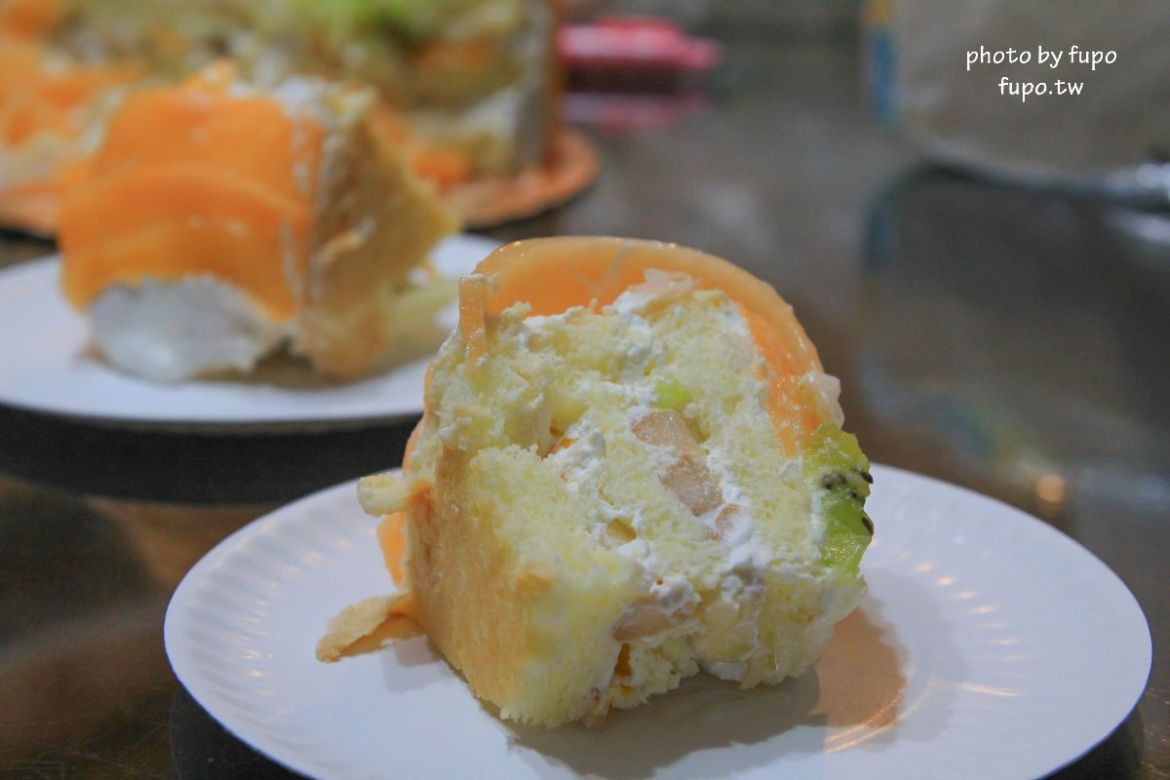 極機密甜點(沒有招牌沒有目錄),隱藏在花店裡的美好滋味~在充滿花香的地方享用甜點,拍照也超級美的阿(IG客必訪)-嘉義康樂街綠鄉花藝烘焙手工製作