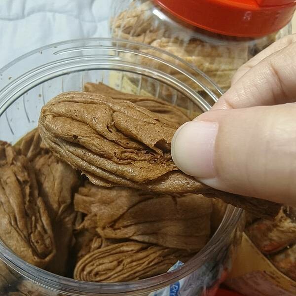 彰化縣彰化市伴手禮推薦))陳爸蛋捲-這來自彰化傳奇的網購名店，聽說一訂最久4年才吃得到