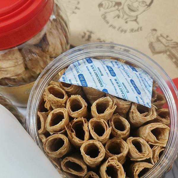 彰化縣彰化市伴手禮推薦))陳爸蛋捲-這來自彰化傳奇的網購名店，聽說一訂最久4年才吃得到