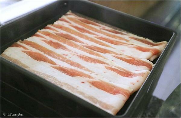 [新北板橋]巢鍋 shabu|捷運板橋站附近之個人鍋之壽喜燒