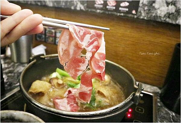 [新北板橋]巢鍋 shabu|捷運板橋站附近之個人鍋之壽喜燒