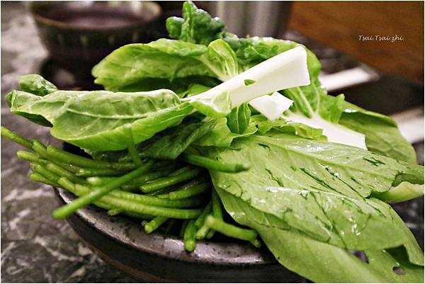 [新北板橋]巢鍋 shabu|捷運板橋站附近之個人鍋之壽喜燒