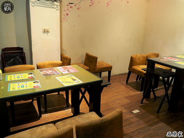 西原家備長炭串料理: 西原家備長炭串料理,備長炭高溫鎖住食材肉汁,獨特醬汁讓串燒更出色~