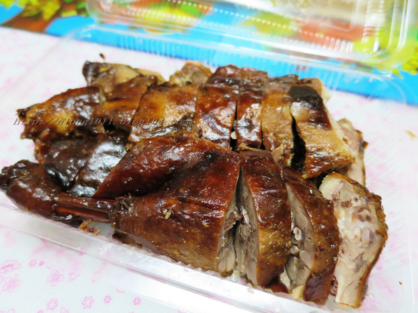 黎記冰糖醬鴨(屏東店)：眷村媽媽的好滋味        ..黎記冰糖醬鴨