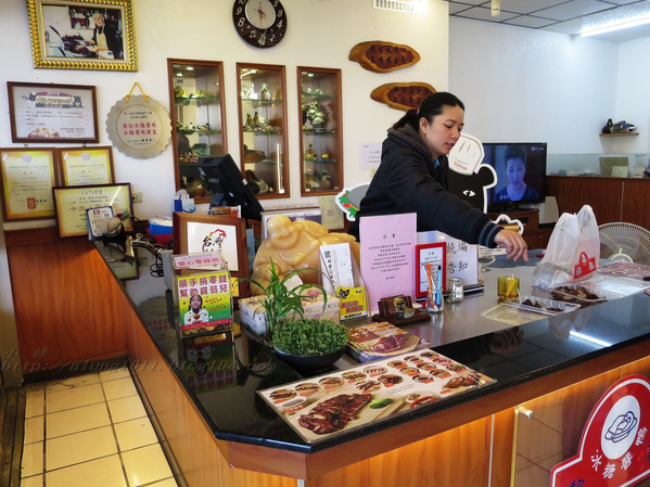 黎記冰糖醬鴨(屏東店)：眷村媽媽的好滋味        ..黎記冰糖醬鴨