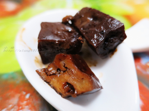 黎記冰糖醬鴨(屏東店)：眷村媽媽的好滋味        ..黎記冰糖醬鴨