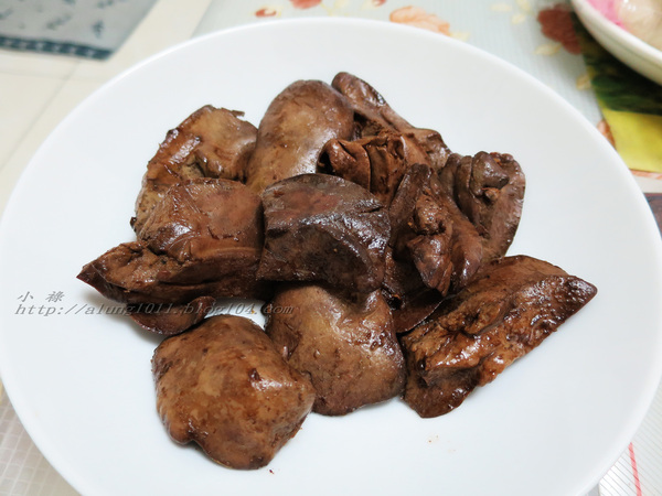 黎記冰糖醬鴨(屏東店)：眷村媽媽的好滋味        ..黎記冰糖醬鴨