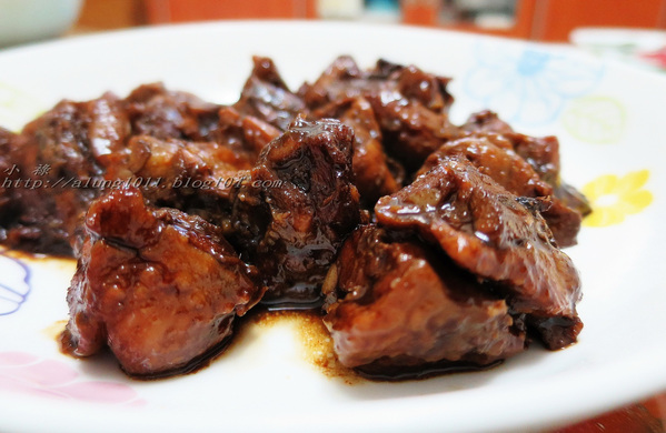 黎記冰糖醬鴨(屏東店)：眷村媽媽的好滋味        ..黎記冰糖醬鴨