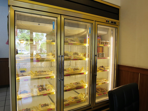 黎記冰糖醬鴨(屏東店)：眷村媽媽的好滋味        ..黎記冰糖醬鴨