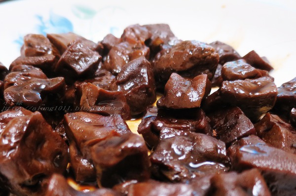 黎記冰糖醬鴨(屏東店)：眷村媽媽的好滋味        ..黎記冰糖醬鴨