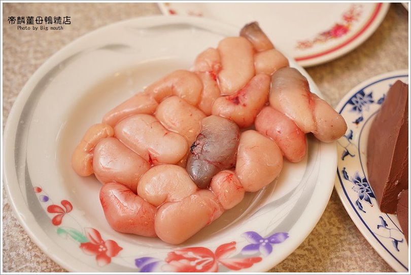 【台中美食】帝麟薑母鴨(沈)健行總店‧20餘年的冬季溫補美味!湯頭濃郁甘醇、餐點多元、價位平實!