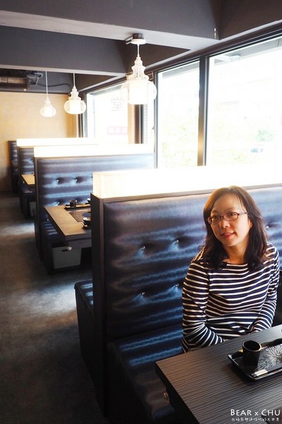 肉多多麻辣火鍋專賣店(松山南京店)：【台北火鍋推薦】肉多多麻辣火鍋專賣・彩椒御膳湯底令人難忘｜火鍋第一品牌