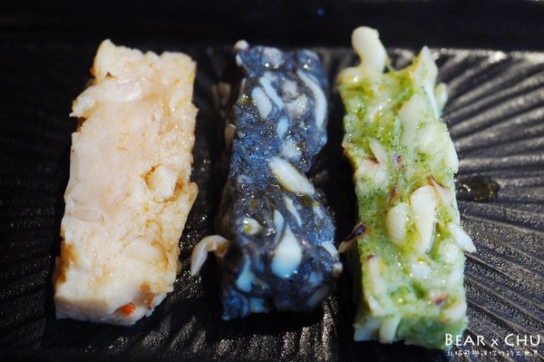 肉多多麻辣火鍋專賣店(松山南京店)：【台北火鍋推薦】肉多多麻辣火鍋專賣・彩椒御膳湯底令人難忘｜火鍋第一品牌