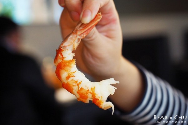 肉多多麻辣火鍋專賣店(松山南京店)：【台北火鍋推薦】肉多多麻辣火鍋專賣・彩椒御膳湯底令人難忘｜火鍋第一品牌