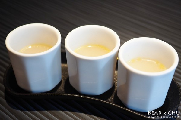 肉多多麻辣火鍋專賣店(松山南京店)：【台北火鍋推薦】肉多多麻辣火鍋專賣・彩椒御膳湯底令人難忘｜火鍋第一品牌