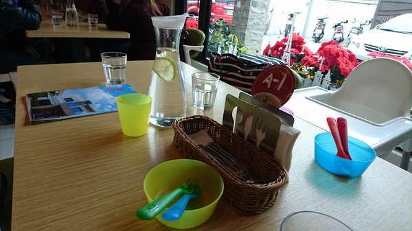 58咖啡行館：苗栗~58咖啡行館~溫馨舒適用餐環境~是朋友.情侶.家庭.親子聚會的不錯選擇~