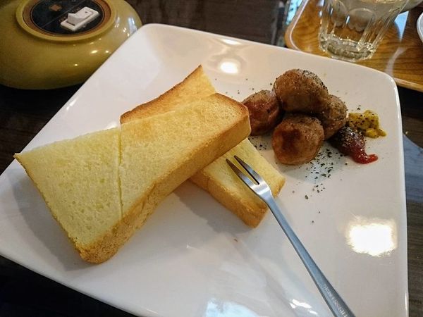 25398741_1721462941218721_3454885684533842696_n