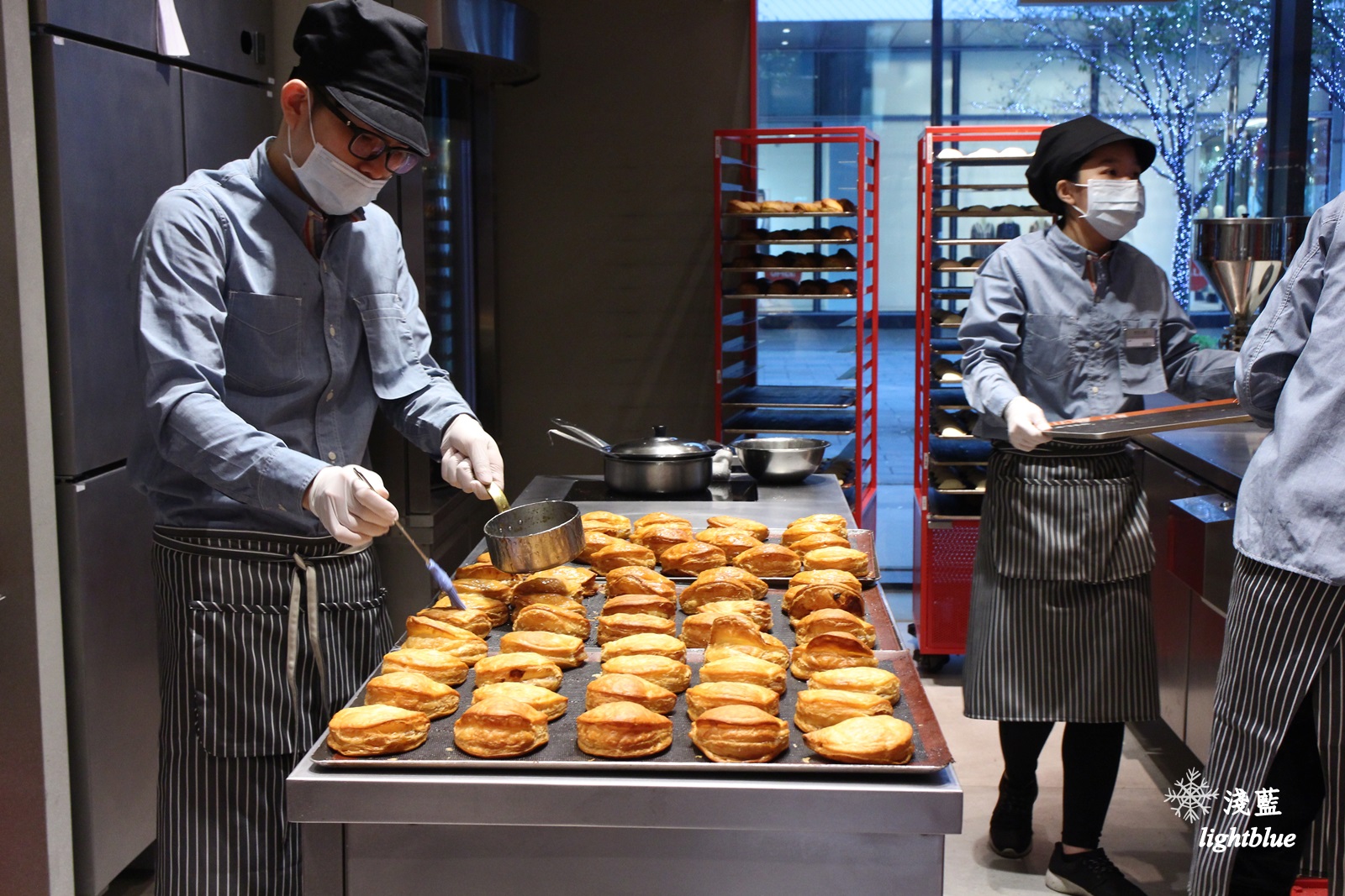 [ 市府站新光三越A8美食 ] 淺藍 × RAPL澎派令果～台灣限定蘋果派霜淇淋，快閃限時限量只賣到3/31