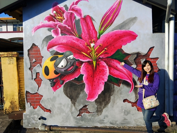 后里舊社天靈宮:【台中后里景點】舊社天靈宮~生動活潑五彩繽紛3D彩繪村,花卉博覽會的主題花現幸福互相呼應