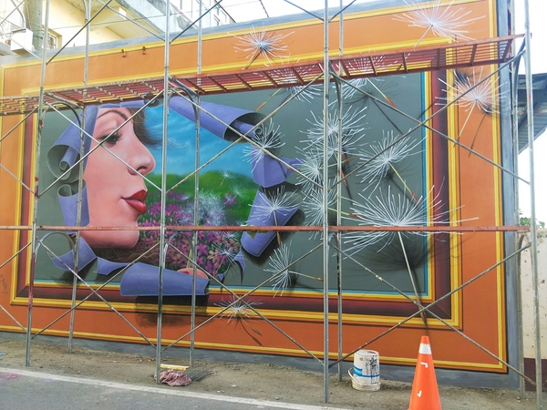 后里舊社天靈宮:【台中后里景點】舊社天靈宮~生動活潑五彩繽紛3D彩繪村,花卉博覽會的主題花現幸福互相呼應