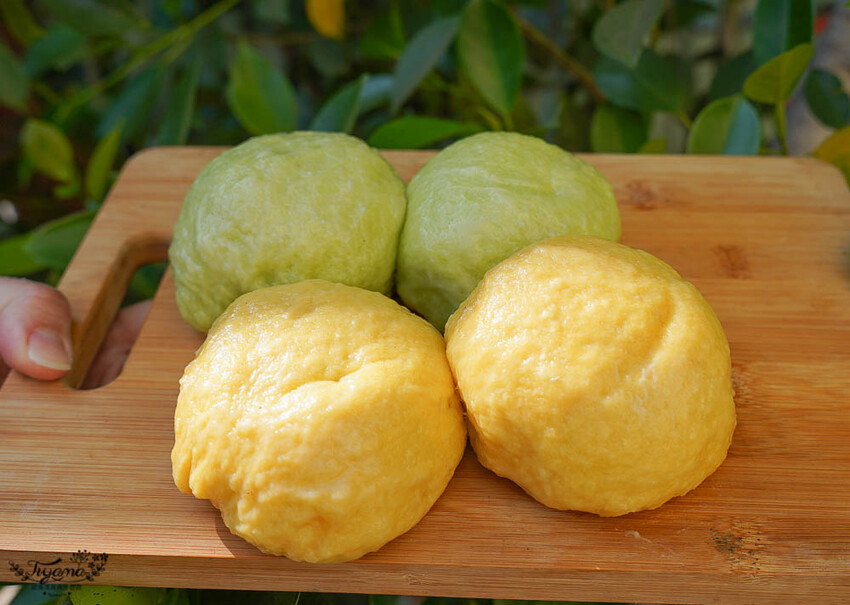 台南生煎包|草包生煎,天然黃配綠生煎包,現包現煎的好美味!!國華友愛新商圈美食 @緹雅瑪 美食旅遊趣