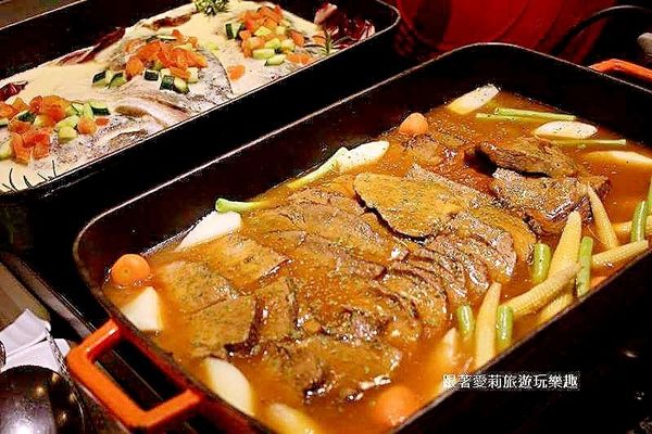 25488603_1637728122915068_987988665_n