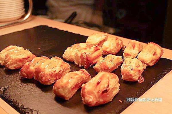 25463950_1637907179563829_1032203358_n