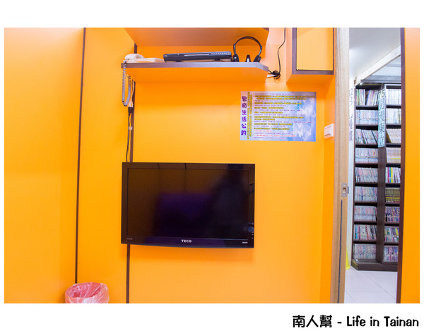 24H台南錦城崇會店:【台南休閒】二輪電影院|懷舊MTV|夜貓獨立包廂12小時只要300元|DVD.漫畫.小說.雜誌免費看到爽~24H台南錦城崇會店