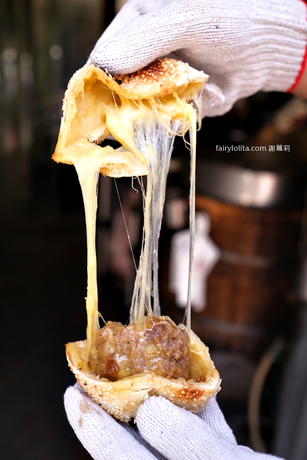 上過日本雜誌的爆汁胡椒餅！外國觀光客來台指名要吃！