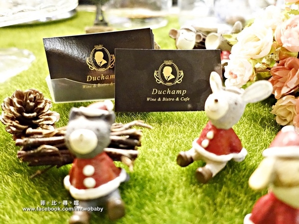 Duchamp Bistro&Cafe：Duchamp  Wine.Bistro.Cafe 杜象餐酒館 隱身在巷弄裡的浪漫異國料理 聖誕節限定-戰斧牛排尬海鮮部隊 視覺味覺雙享受！