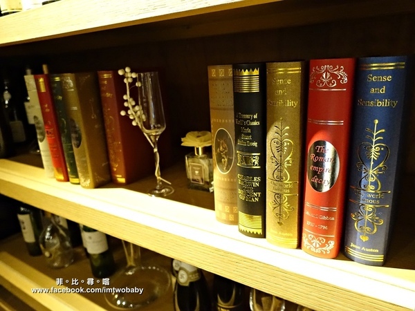 Duchamp Bistro&Cafe：Duchamp  Wine.Bistro.Cafe 杜象餐酒館 隱身在巷弄裡的浪漫異國料理 聖誕節限定-戰斧牛排尬海鮮部隊 視覺味覺雙享受！