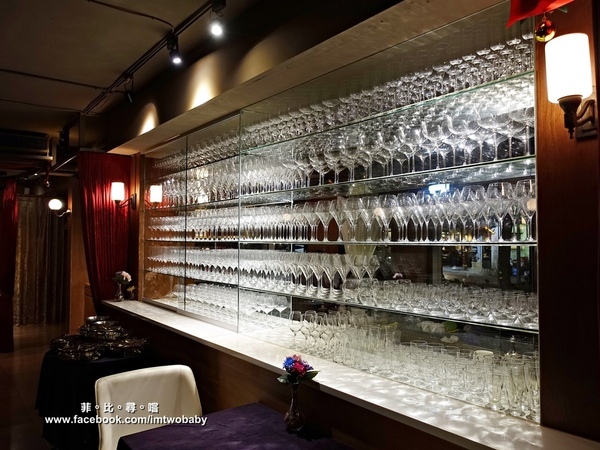 Duchamp Bistro&Cafe：Duchamp  Wine.Bistro.Cafe 杜象餐酒館 隱身在巷弄裡的浪漫異國料理 聖誕節限定-戰斧牛排尬海鮮部隊 視覺味覺雙享受！